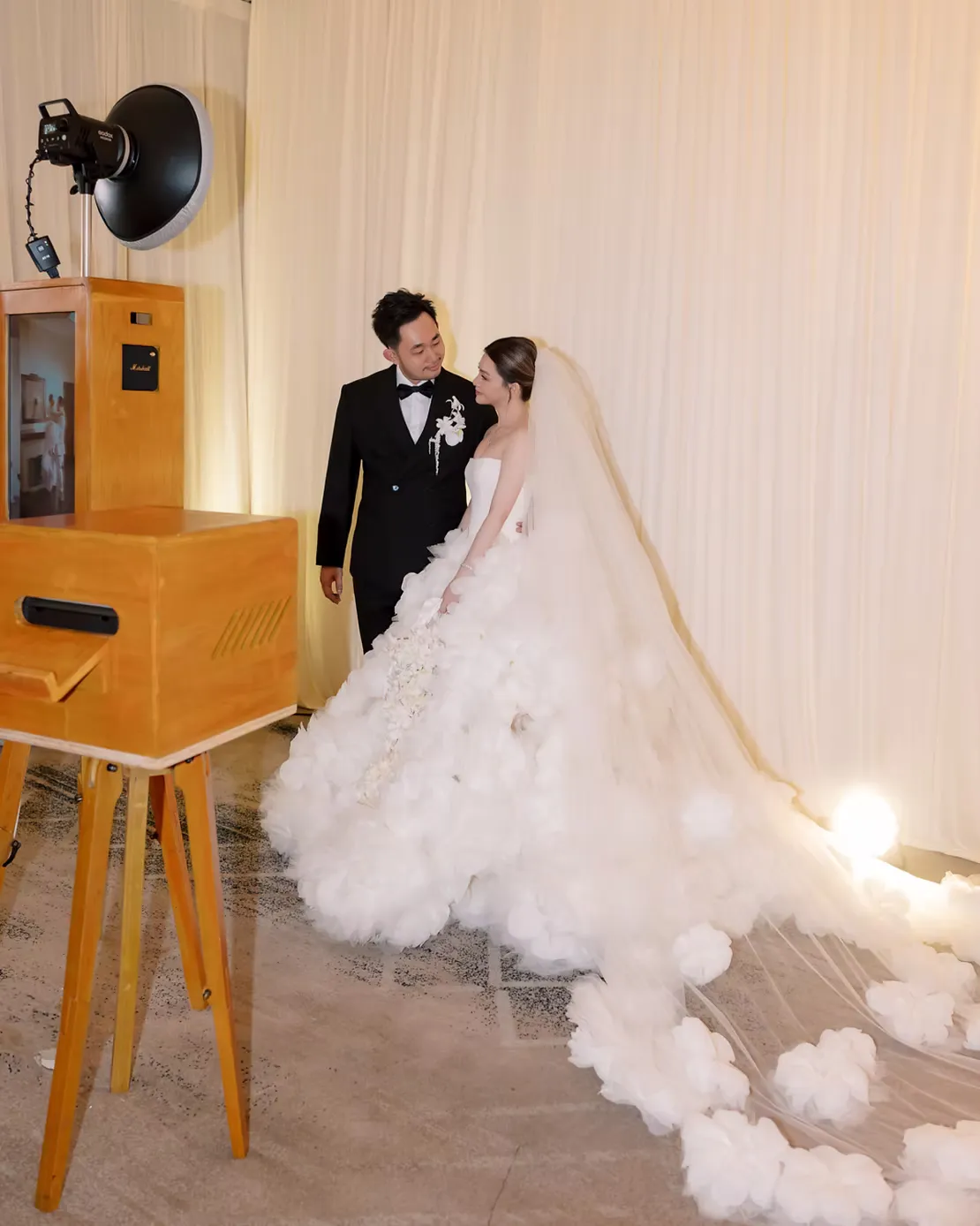 Tiệc Cưới Sang Trọng - TQ Photobooth